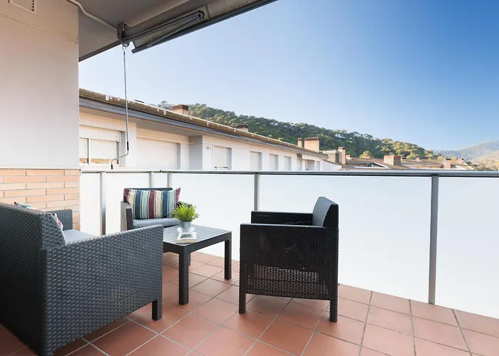 Lets Holidays Beautiful With Pool Tossa Апартаменты *